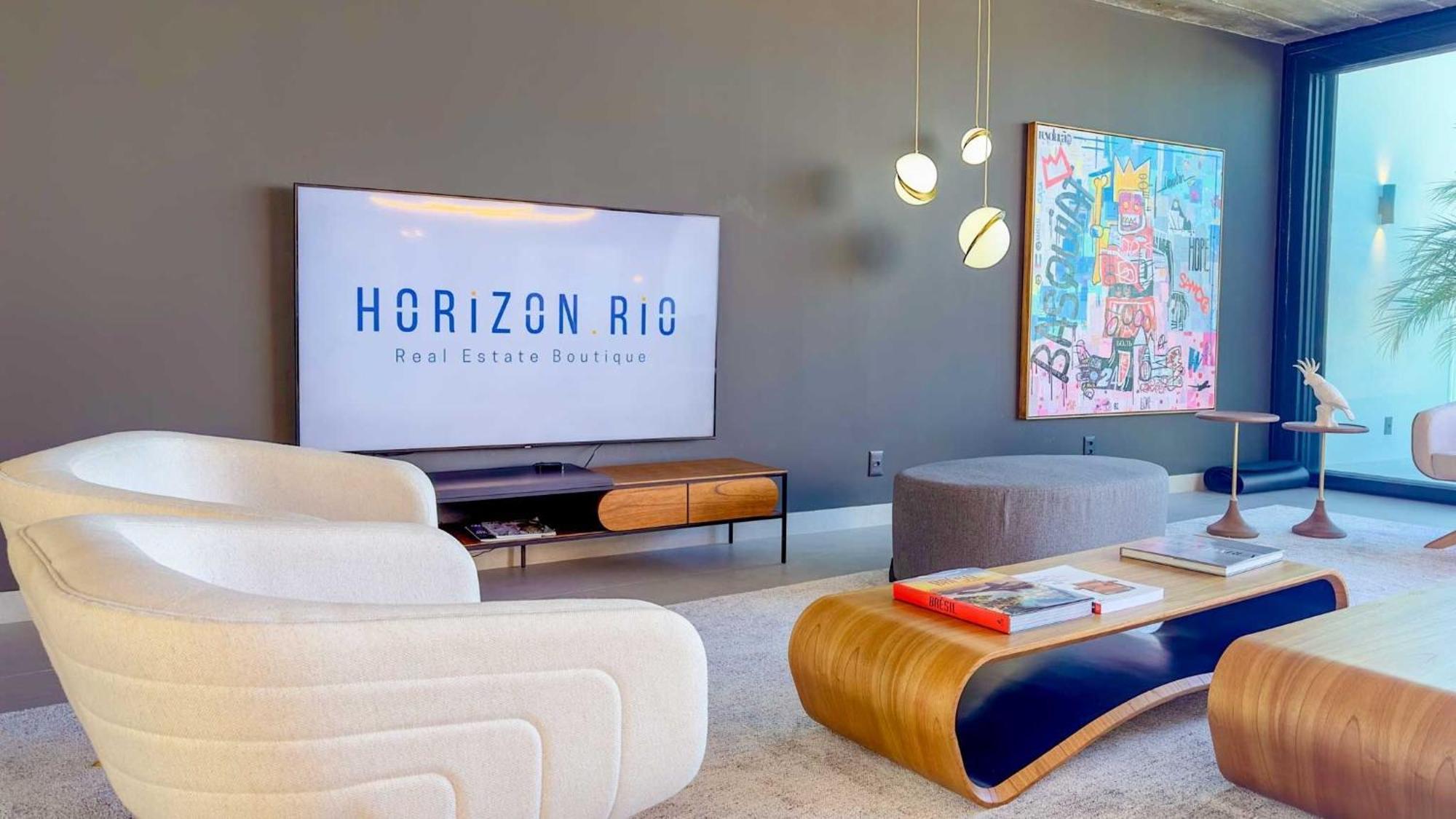 Hr.377 - Cobertura Com 8 Em Copacabana Rio de Janeiro