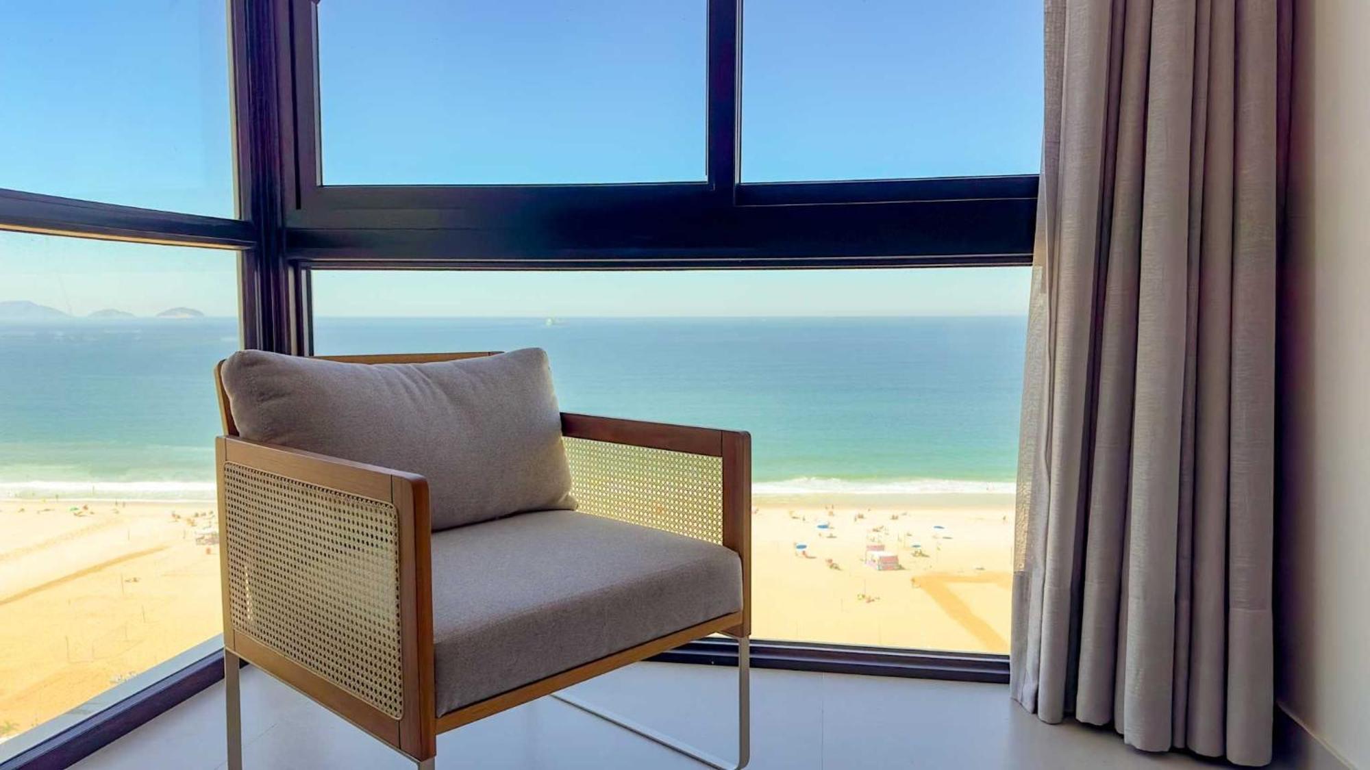 Apartamento Hr.377 - Cobertura Com 8 Em Copacabana *